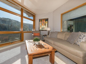 River Bank Lodge 2924  Кистон